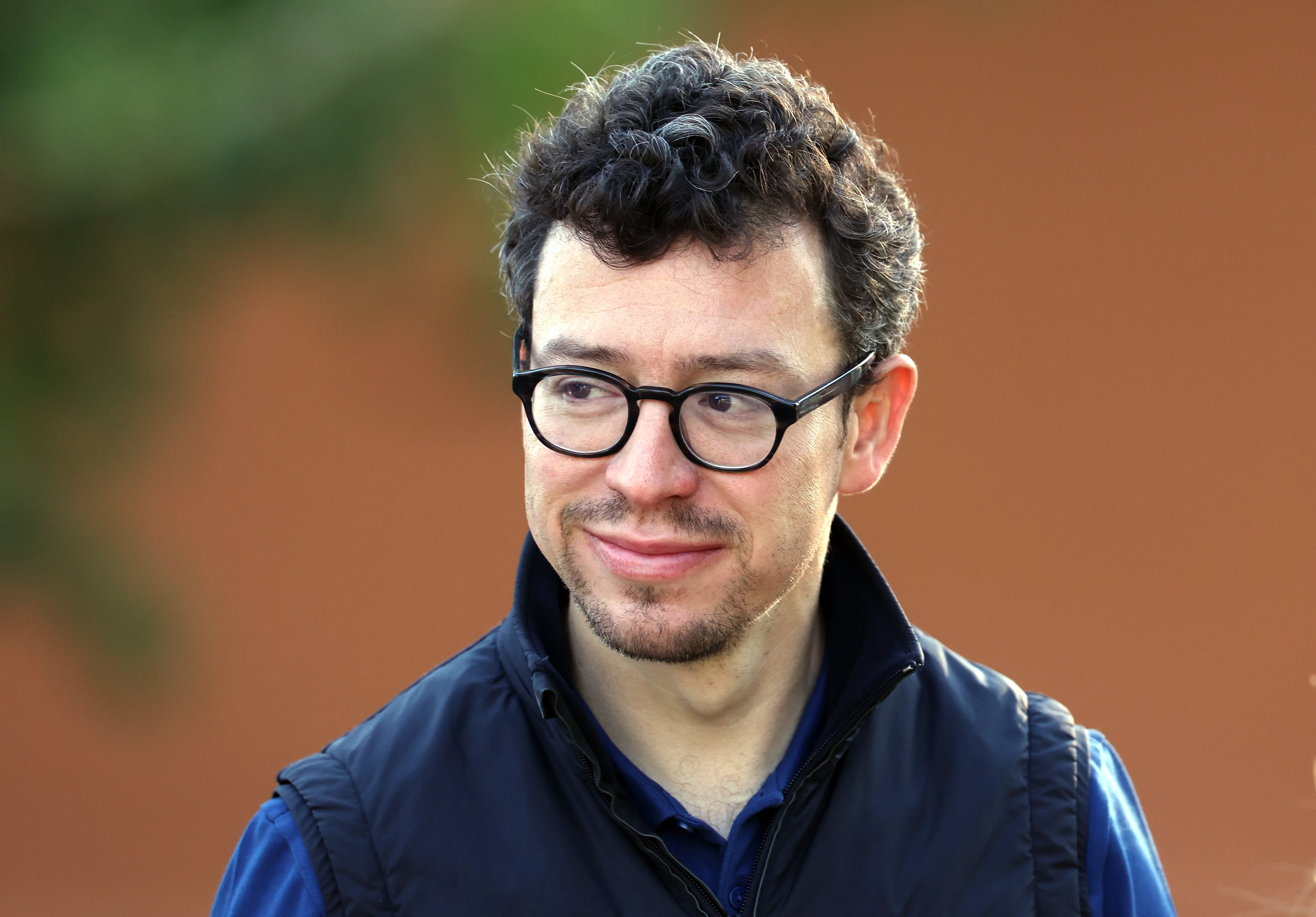 Duolingo will replace contract workers with AI